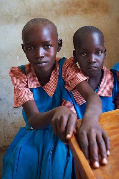 Young Kenyan girls - Marigat, Kenya